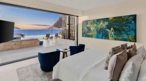 Beachfront Villa with Butler Service, San Jose del Cabo