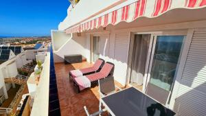 Cozy Sea Views Apartment in Costa Adeje