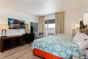 Temple View Inn - South Ogden