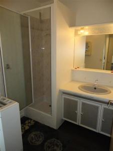 Résidence Casino - Spacieux T2, à deux pas de la plage du Val André. MAE-6604