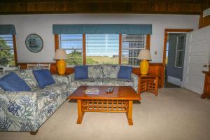 Clipper - Oceanfront Outer Banks Home with Private Pool - 5BR3.5BA