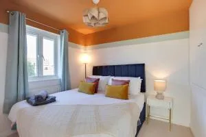 Cosy Two bedroom house - Chelmsford - Free Parking and Wifi - Boreham