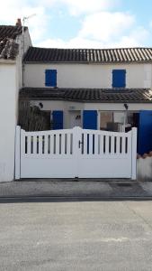 Maisons de vacances Gite Les hippocampes : Maison 3 Chambres