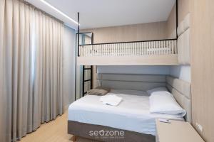 Apto 2Q moderno prox.da praia STL0702