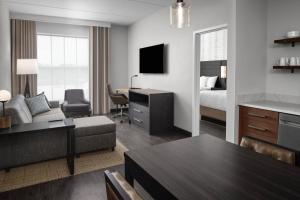 Queen Suite with  2 Queen, Sofa bed room in Residence Inn By Marriott Jacksonville-Mayo Clinic Area