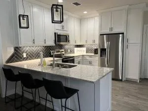 Little Bit Country - Lindale