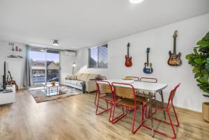 Vintage Vibes East Freo 2B 1BA