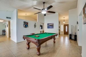 8 Mi to State Farm Stadium! Poolside Retreat