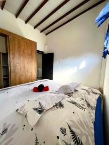 Tu Refugio Perfecto en el Eje Cafetero, Tranquilidad y Comodidad en Santa Rosa de Cabal, Estrategicamente Cerca de Pereira, Armenia y Manizales