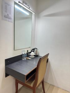 Hotel Twelve at 12 Kuantan Centre
