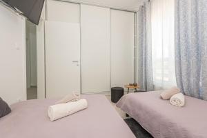 Holiday house with a swimming pool Vodice - 21991