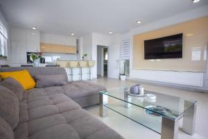 Apartments with parking space Promajna, Makarska - 22264