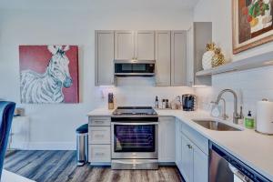 The Hive 203 Sweeter