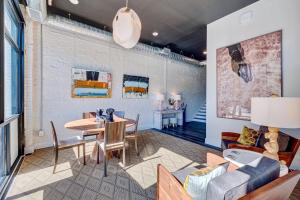 The Hive 203 Sweeter