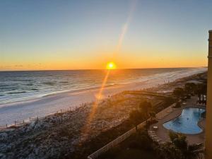 Sea Oats 701 Salt, Sun, and Siestas