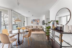 100sqm Luxury Apt in Prime Location near KuDamm