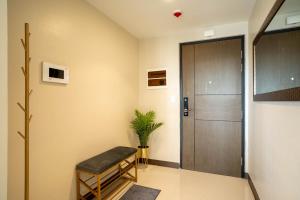 Luxury Condo at Venice Mall near Airport, BGC & Makati