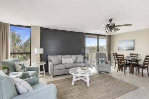 Mainsail 414 Gigis Beach Condo