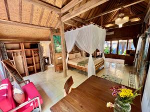Umakayu Joglo Villa Canggu - Boutique Hotel