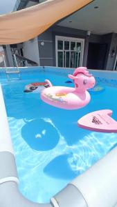 Melaka Homestay with pool 4BR Semi-D,BBQ,KTV,Billiard 15pax DeStarryVilla
