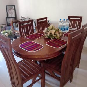 Zuni`s Home Stay