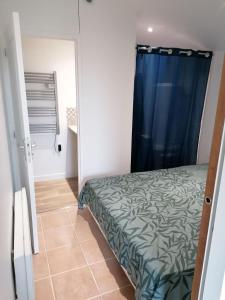 Maison 3 personnes dans village atypique