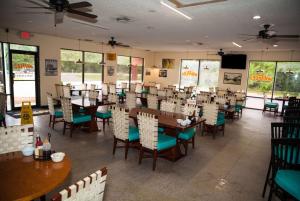 Days Inn by Wyndham Cocoa Cruiseport West At I-95524