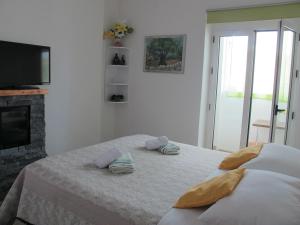 Rooms And Apartment Stambuk II