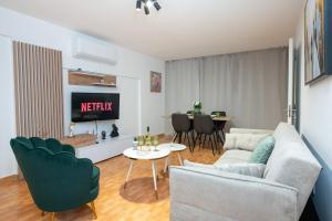 Napa Centrale Suites