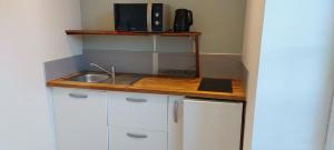 Appartements Studio a la Petite Boissiere proximite des plages et de la gare SNCF : photos des chambres