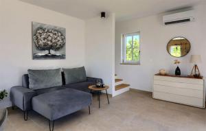 3 Bedroom Awesome Home In Paldigija