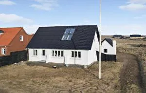 Amazing Home In Harboøre With Kitchen - Langerhuse