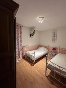 Hotels Domaine Le Prieure : Chambre Quadruple Classique