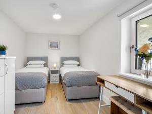 Cleggan Pierside Apt 2