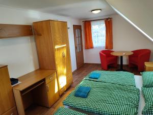 Resort Koloděje - oranžový dům