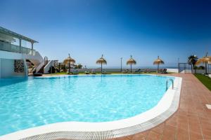 Island-Village-Jasmine