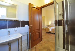 Affittacamere B&B La Villa dei Graniti img63