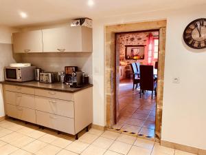 Two Holiday Homes with 6 Bedrooms, Air Con & Private Heated 10x4M Salt Water Pool - 40 Mins from Bergerac