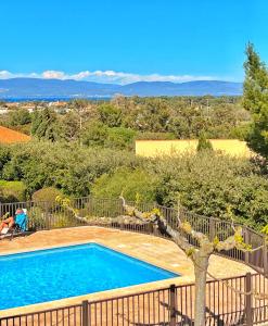 Grand Studio Avec Piscine Presquîle De Giens