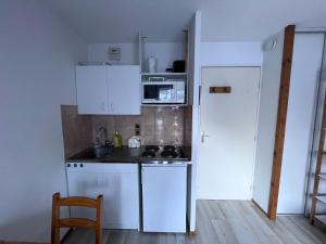 Aux Pieds des pistes en plein soleil