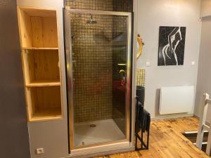 B&B / Chambres d'hotes A HOME LOVE-SPA, le plus luxueux parmi nos 2 etablissements : photos des chambres