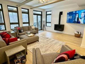 Superb 3brm - Spacious, GamesSpaSaunaGym