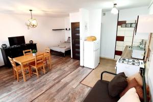 Elegancki Apartament z Szybkim Wi-Fi Obok Centrum