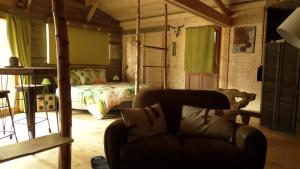 Campings Etangs du Moulin : photos des chambres