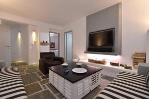 Aesthesis Villa - Naousa- 6pl - Amazing View