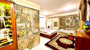 Bald Sayt Guest House