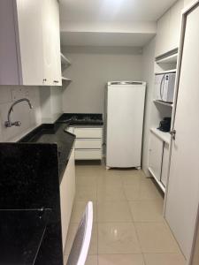 Flat Quarto e Sala, 400 metros da Praia de Boa Viagem, com Piscina, Wi-Fi 220Mbps