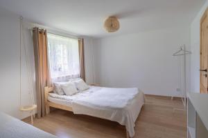 Dom przy szlaku Wambierzyce