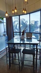 2 Bedroom condo near St. Lukes Medical Center Quezon City