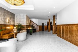 The Phenix Historic DTWN Hotel, King Bed, Pickering Square View, Room # 301